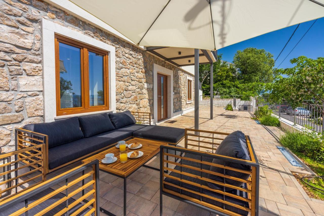 Villa Antani With Heated Pool, Sauna & Jacuzzi Цриквеница Экстерьер фото