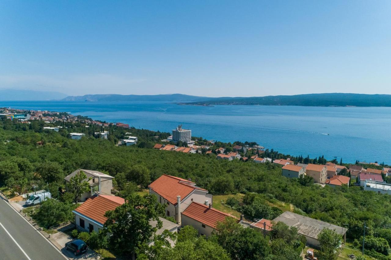 Villa Antani With Heated Pool, Sauna & Jacuzzi Цриквеница Экстерьер фото